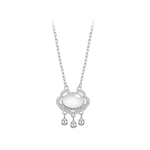 Collier jade porte-bonheur en argent, le bijou cadenas protecteur
