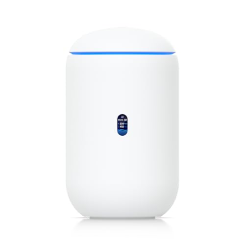 Ubiquiti Desktop 10G Cloud Gateway with integrated WiFi 7 PoE 7