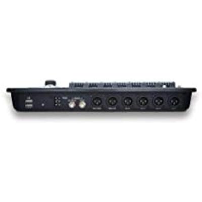 QSC TouchMix-8 Compact Digital Mixer with Bag