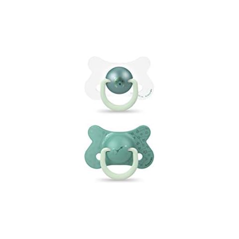Suavinex, Set of 2 Glow in The Dark Dummies Symmetrical Silicone Dummies Night & Day 18 Months and Above Green Bear, 2 Units Cover