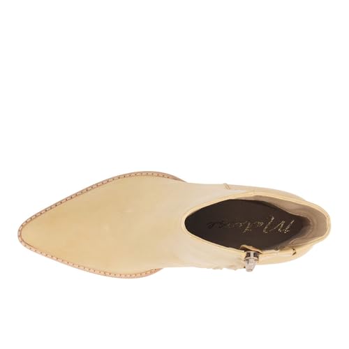 Image of Matisse Womens Caty Pointed Toe Casual Boots Ankle Mid Heel 2-3 inch - Beige