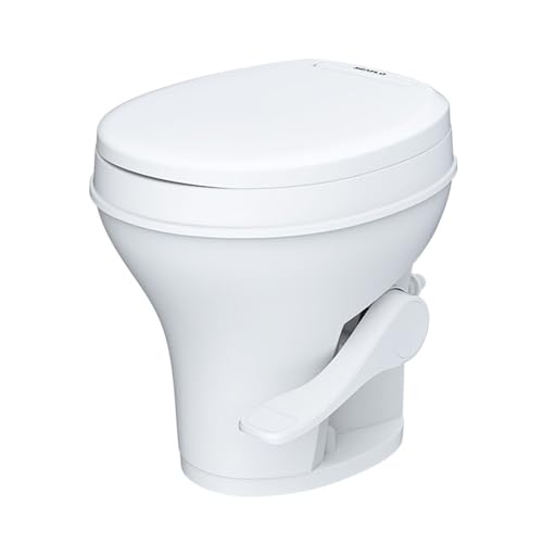 Sedile soft-close e ciotola anti-spruzzi: il sedile del WC si chiude delicatamente senza sbattere durante la guida. La ciotola appositamente sagomata e antiaderente previene gli schizzi d'acqua e facilita notevolmente la pulizia.