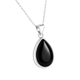 ARGENT MASSIF : Collier pendentif en argent sterling 925 avec une pierre d'onyx noir. Le paquet comprend 1 pendentif avec un cadre ouvert à l'arrière et une chaîne en argent. L'onyx est principalement associé au chakra racine. Il aide à l'ancrage et à la maîtrise ou à l'élimination des énergies excessives ou indésirables