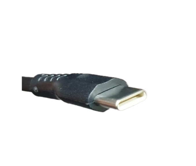 jarak dekat view of the reversible USB Type-C connector of the Vikefon cable.
