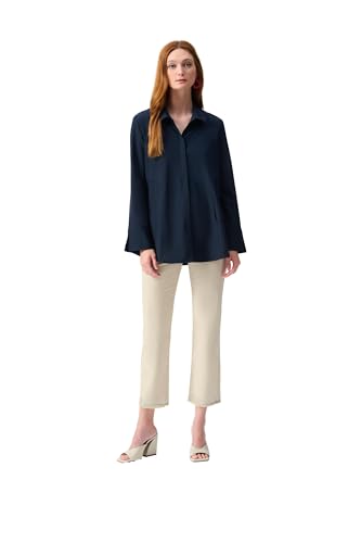 Women's Classic Straight - Leg Jean with Frayed Hem