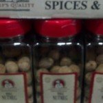 Chef'a Quality Whole Nutmeg 16 OZ