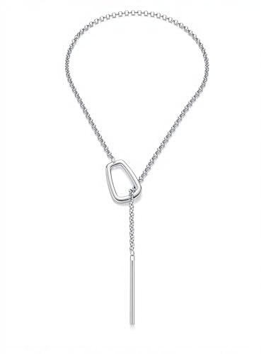 Collier géométrique en argent épais idéal pour sublimer vos tenues urbaines de mi-saison