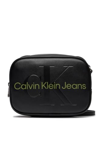 SPORTIVO E CONTEMPORANEO: Calvin Klein Jeans è sinonimo di look sportivi e di tendenza. Il marchio denim di qualità introdotto nel 1977 punta costantemente a una qualità elevata e a tagli contemporanei