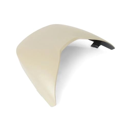 Capot de selle moto GTS300 pour remplacer l'assise passager abîmée par un carénage mat