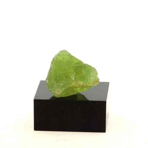 Péridot de 13.82 carats issu de Skardu au Pakistan pour haute joaillerie