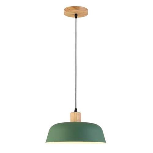 Chandelier bohème bois pour éclairer une table de cuisine