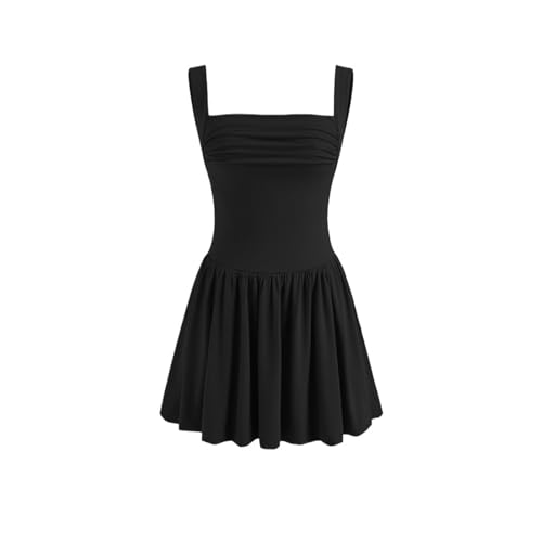 Robe d'été slim à coupe ajustée mettant en valeur la silhouette féminine