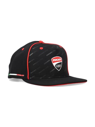 Cappello Flat della collezione ufficiale Ducati Corse. Base di colore nero con ricamatologo del team. Composizione: 100% poliestere
