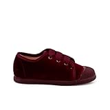 Large sélection de modèles, couleurs et tailles, des chaussures classiques aux dernières tendances