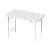 Durable et stable : la table est en plastique et pieds en acier, elle est donc robuste par tous les temps, facile à nettoyer et économise de l'espace de stockage.