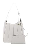 Die COCCINELLE Schultertasche ist ein Must-have für modische Damen im Alltag. Denn mit ihrem schön gerafften Design überzeugt die Tasche alle. Ihre abgerundete Form schmiegt sich passend an Ihre Looks an. Zudem ist auch ihre kleine und abnehmbare Utensilientasche praktisch. Maße: 31 x 28 x 15 cm
