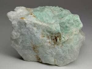 Amazon.co.jp: 白緑 265g (白) 翡翠 原石 ヒスイ 鉱物 鑑賞石 糸魚川  