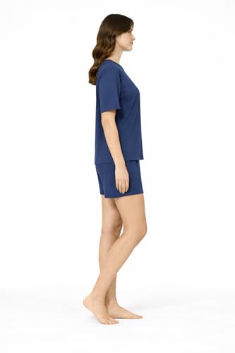 Image of Duchess Women's Cotton Printed Night Suit Set of Top & Shorts Pajama Set