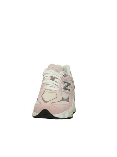 Image of New Balance Women 327 Sneaker