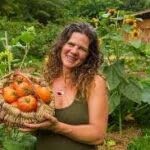 Growing Wise &ndash; Natalie Bogwalker