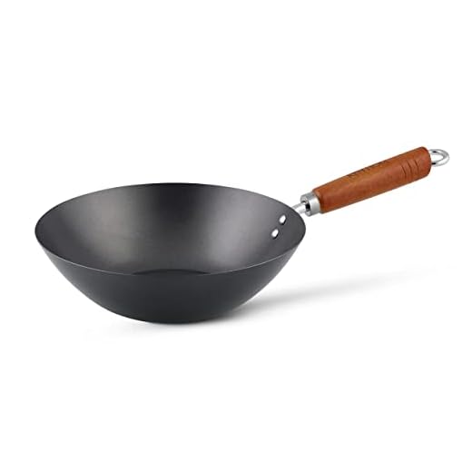 Ken Hom Koolstofstaal Niet Plakken Wok, 27cm, Classic, Niet-Inductie/Houten Handvat/Pan Met Platte Bodem, Niet Vaatwasmachinebestendig, 2 Jaar Garantie