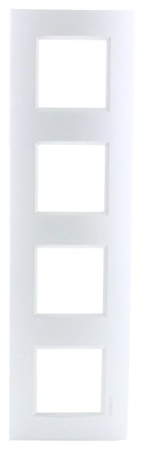 Plaque quadruple horizontale Bticino pour regrouper 4 interrupteurs
