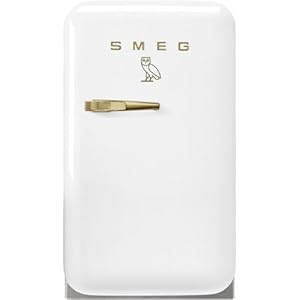Smeg FAB5 OVO Mini Refrigerator, 50’s Retro Style, 1.5 cu. ft. Capacity, 72.5 cm Height, Automatic Defrost, LED Interior Lighting, Adjustable Shelves, White,Right Hand Hinge