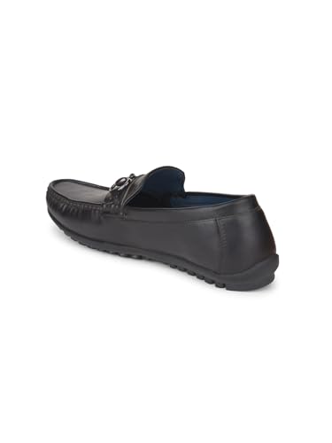 Image of Bata Men Pull On Loafers