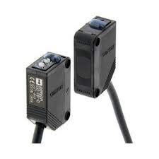 E3Z-T81A-M1J、光電センサ、アンプ内蔵、センサ、透過型、オムロン E3Z-T81-M1J OMRON 0.3M ⁄ FA機器ドットコム M12 E3Z-T81A-M1J、光電センサ、アンプ内蔵、センサ、透過型、オムロン E3Z-T81-M1J OMRON 0.3M ⁄ FA機器ドットコム M12