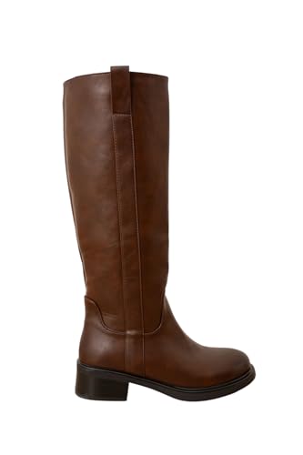 Bottes plates noires pour femmes au fini élégant et épuré