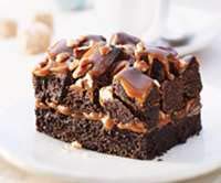 Sweet Street Shelf Stable Big Rockslide Brownie Bars 16 Slices Per Tray -- 4 per case.