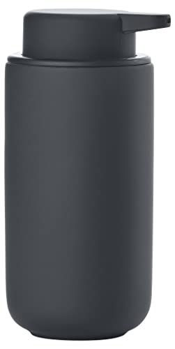 Dimensioni: diametro 8,3 cm; altezza 19 cm; capacità 450 ml.
