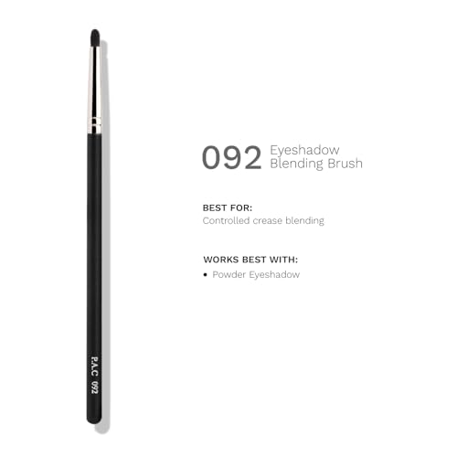 Image of PAC Eyeshadow Blending Brush 092