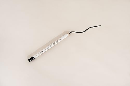 Eye Candy Effortless Eyeliner Pencil - Image 5
