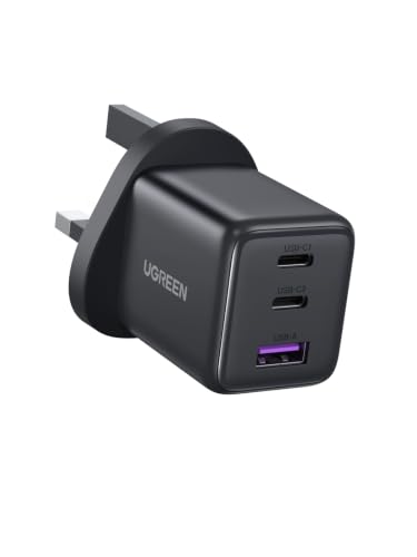 UGREEN USB C Charger 30W for iPhone 17 Pro Max Charger 3 Ports 38% Smaller Than Original GaN Fast iPhone Adapter Type C 4-Security Protection USB C Adapter for iPhone 16/15/14 Galaxy S25 iPad