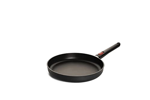 Woll Eco Lite Flachpfanne - Induktiv -, Ø 28 cm, 5 cm hoch, mit abnehmbarem Stiel - Geeignet für alle Herdarten, 100% recyceltes Aluguss, backofenfest, schwarz