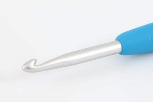 Clover Amour Crochet Hook: 5.0Mm, 5.00M, Multicolor #TOP3