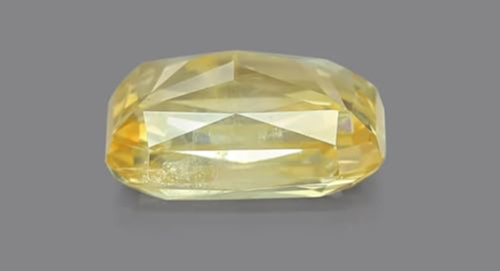 6 Carat Yellow Sapphire Stone, Original Certified