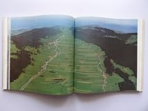 Amazon.co.jp: 洋書上空から見たスイスの景色写真集 本 自然 風景 建物