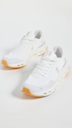 Image of On Women's Cloudnova Form 2 Sneakers
