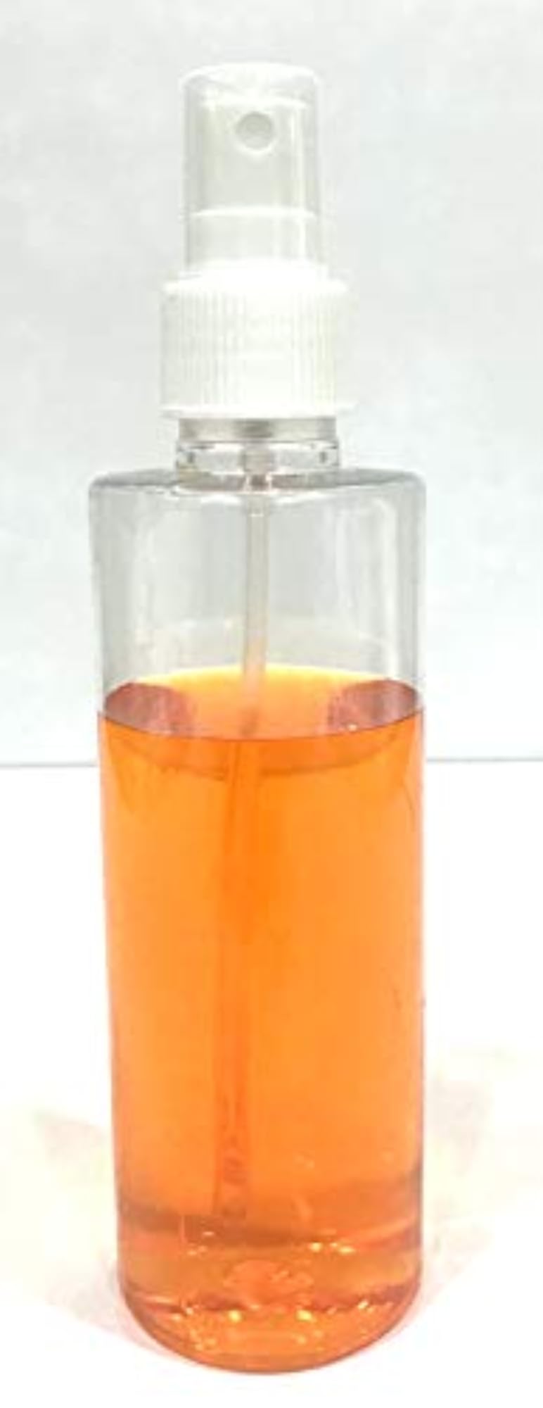 200ml Cylindrical Plastic Refillable Fine Mist Spray Bottle