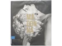 Amazon.co.jp: 洋書マドンナ写真集 本 Madonna : ドラッグストア