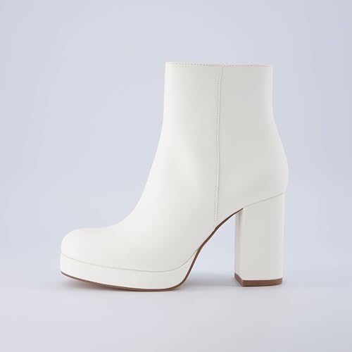 CUSHIONAIRE Women's Dish heel boot +Memory Foam, Wide Widths Available2