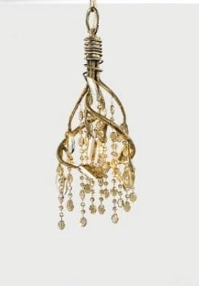Lustre en cristal moderne pour sublimer un plafond de salon