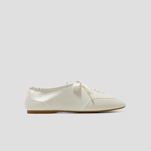 Image of VIVAIA Women's Cristina Square-Toe Sneakers