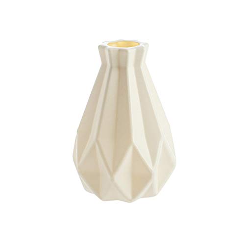 Culture d'eau douce élégante avec le vase blanc nordique NERB pour table basse