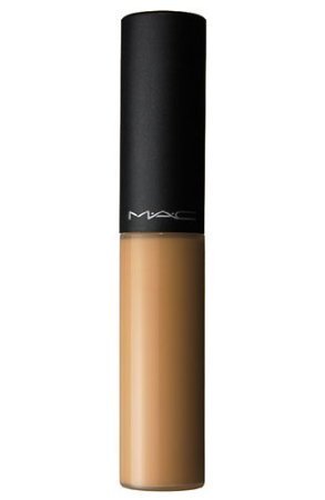 MAC Select Moisturecover NW40 by M.A.C