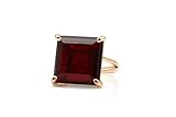 anillo de oro con piedra roja significado El granate es una piedra protectora y calmante