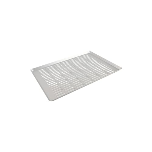 Plaque de cuisson perforée pour réussir la cuisson des gâteaux