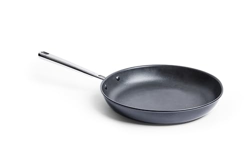 Misen Nonstick Frying Pan - Premium Skillet with PFOA-Free Coating - Ideal for Omelettes, Eggs, and...